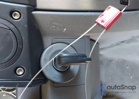 2006 Jeep Commander z USA, uszkodzony, nr VIN 1J8HG48K06C105004